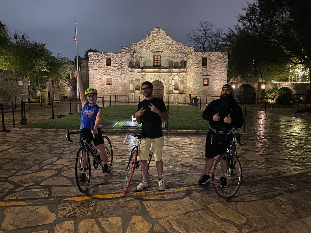 From the Alamo to the Capitol: Luis, Thomas, and My 100-Mile New Year's Resolution